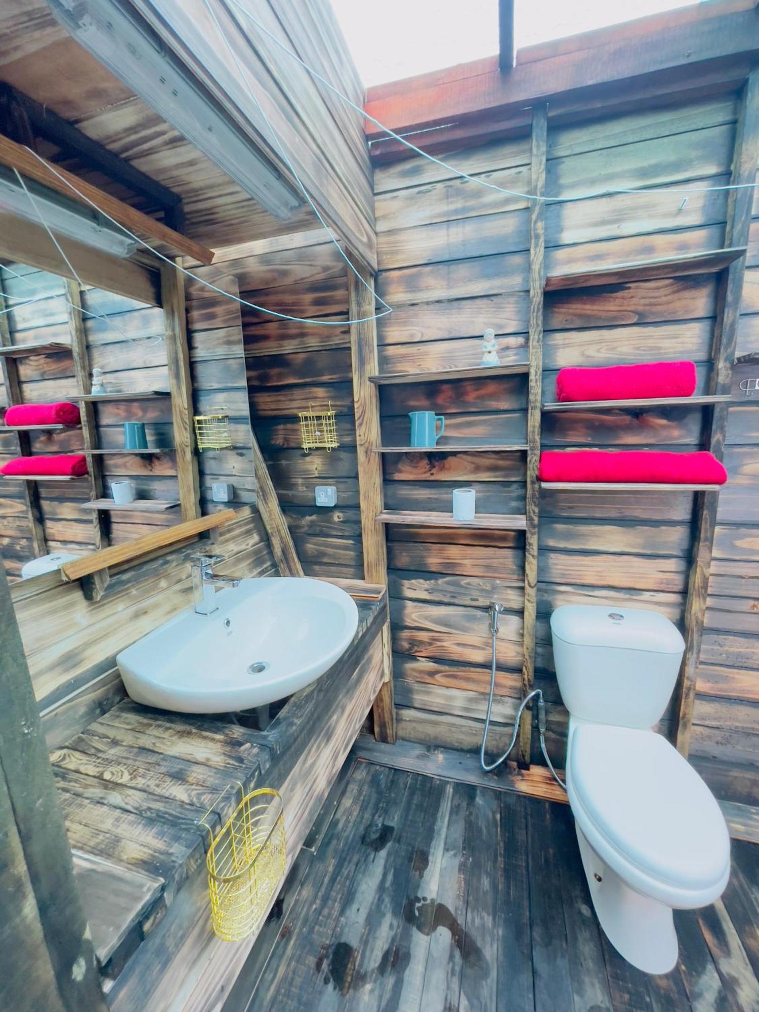 Skyridge Highland Villa Нувара Елия Екстериор снимка