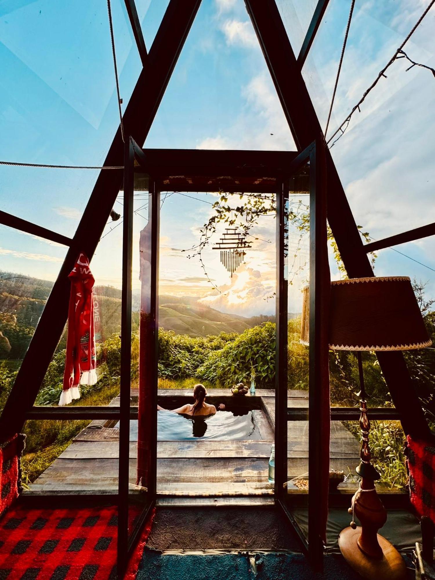 Skyridge Highland Villa Нувара Елия Екстериор снимка